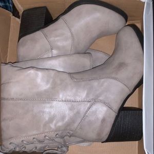 Women's Lace Up Knee-High Heeled Boots